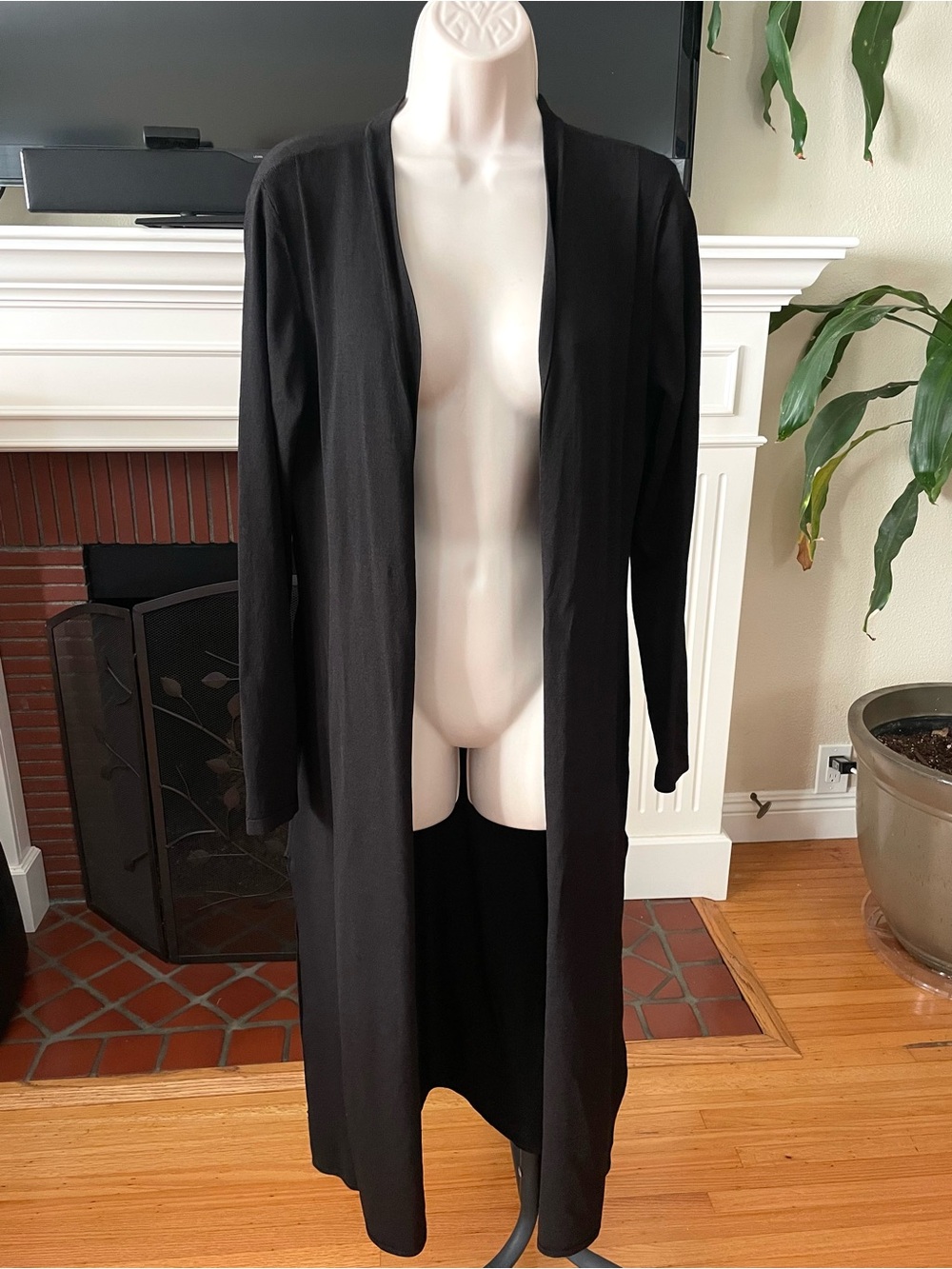 White House Black Market Long Black Open Front Jacket M